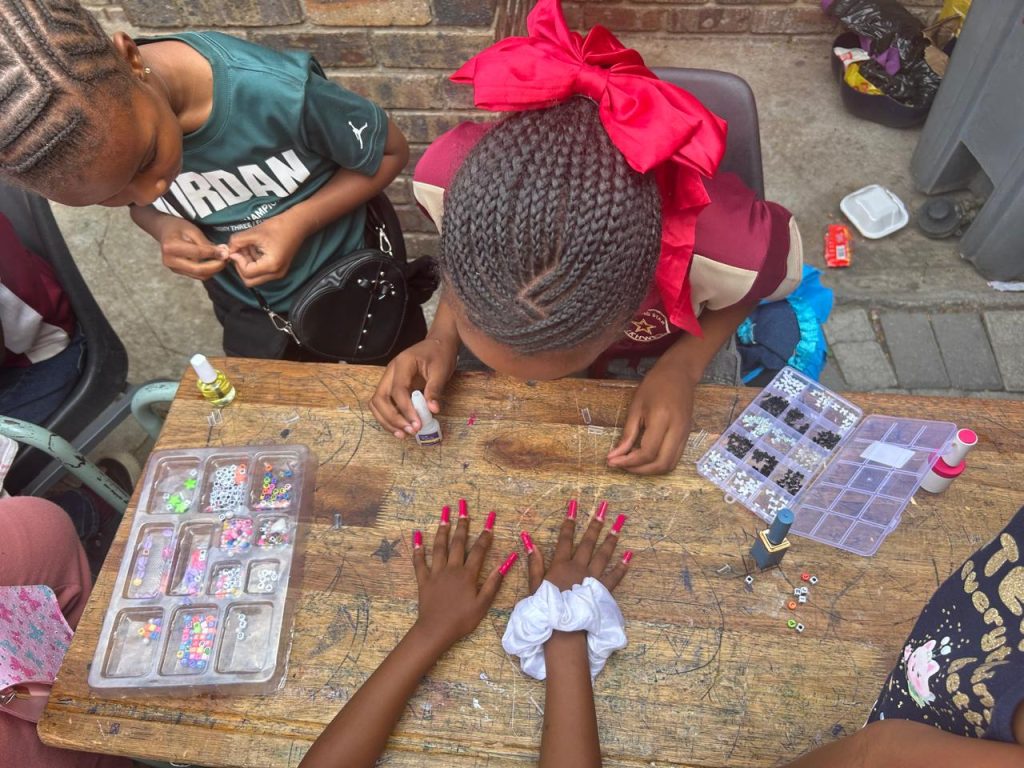 Likhweti Primary School Market Day, photo 1